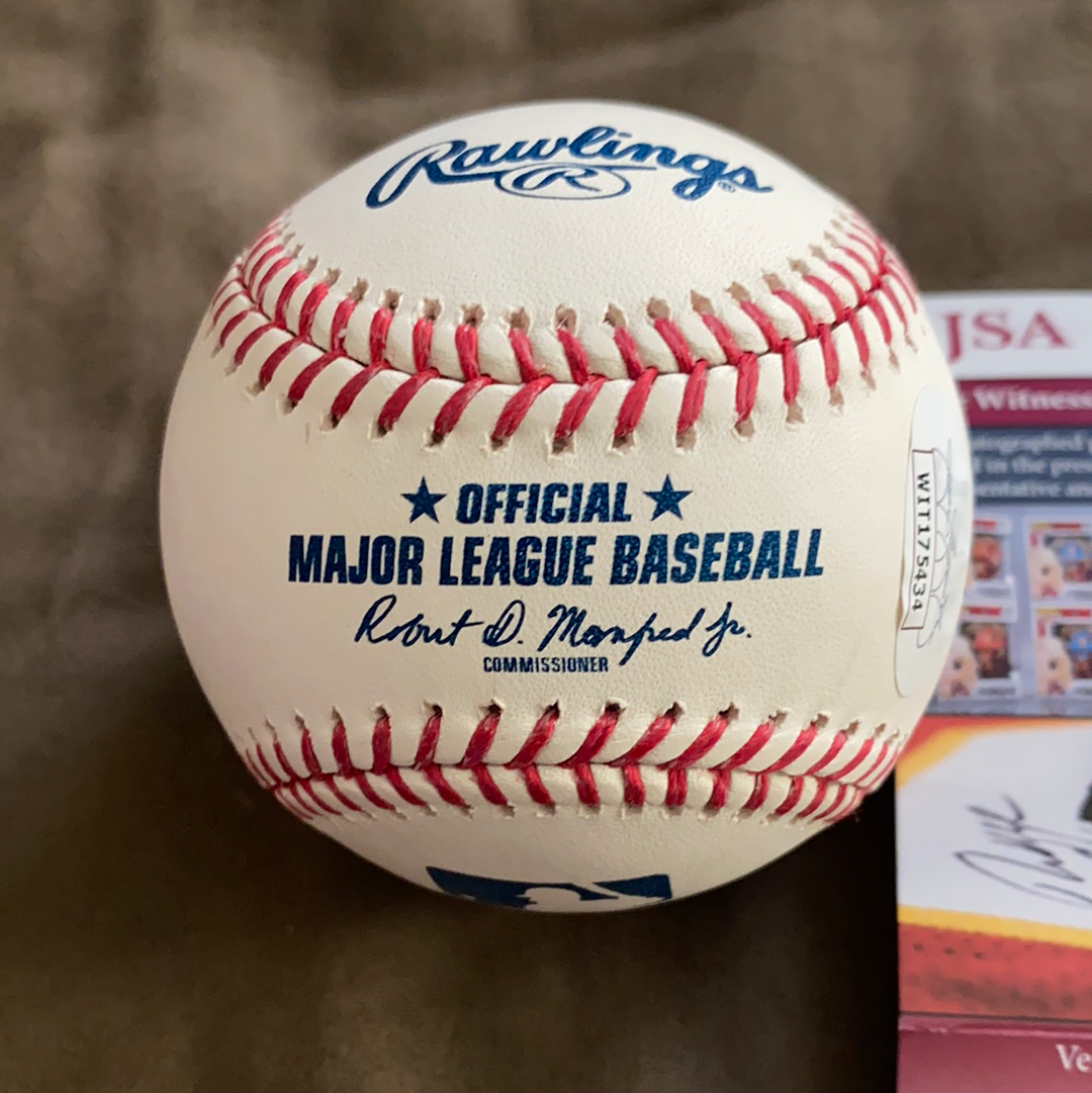 Andre Dawson OML Baseball HOF 2010 Pristine - BMC Collectibles