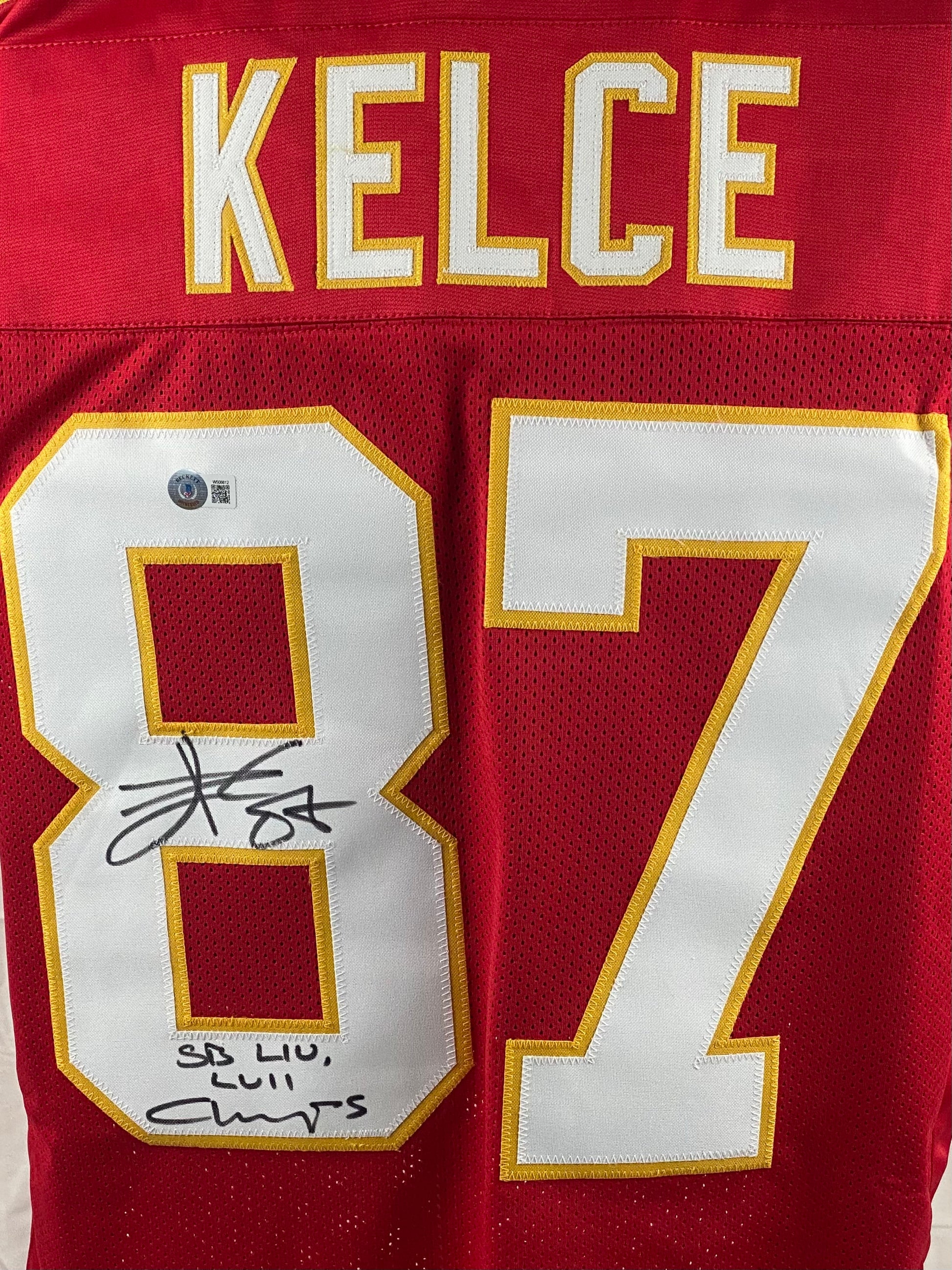 Patrick Mahomes Signed Custom Jersey (Beckett Witness Certified) – BMC  Collectibles