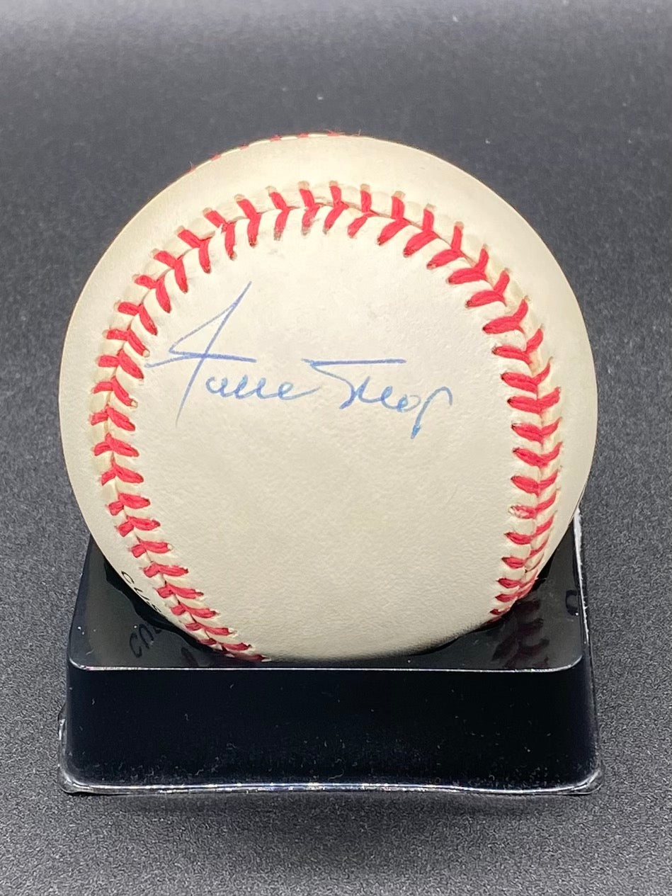 Stunning Willie Mays Signed Baseball (JSA COA)