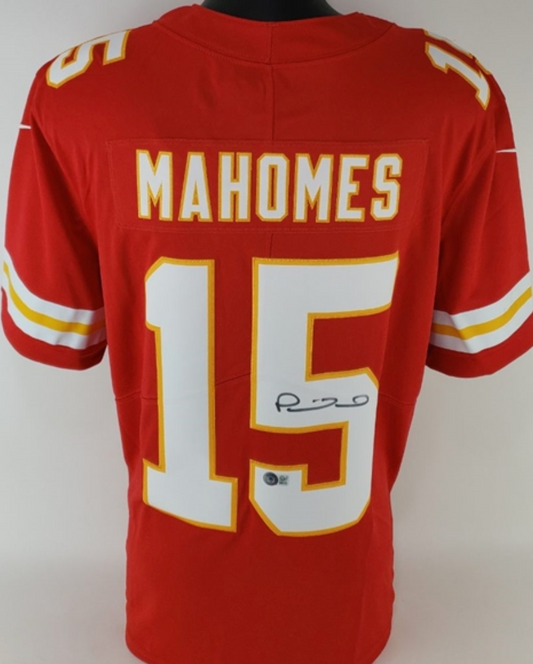 Patrick Mahomes Kansas City Chiefs Nike NFL Authentic Limited Jersey (Beckett Witness Certified)