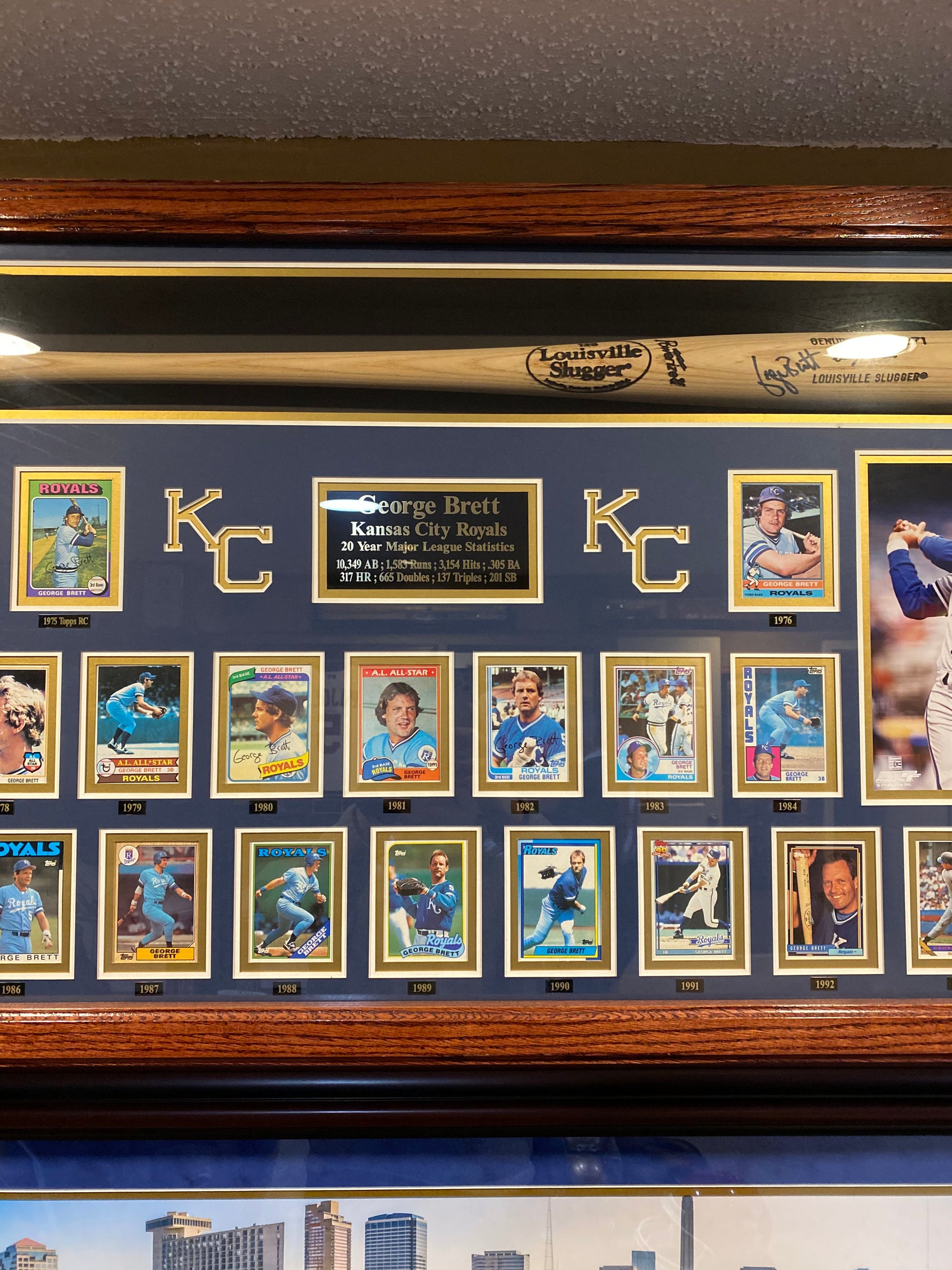 George Brett Full Loaded Frame Plaque (Signed Bat, Photo, Baseball) *Card from every year he played - BMC Collectibles