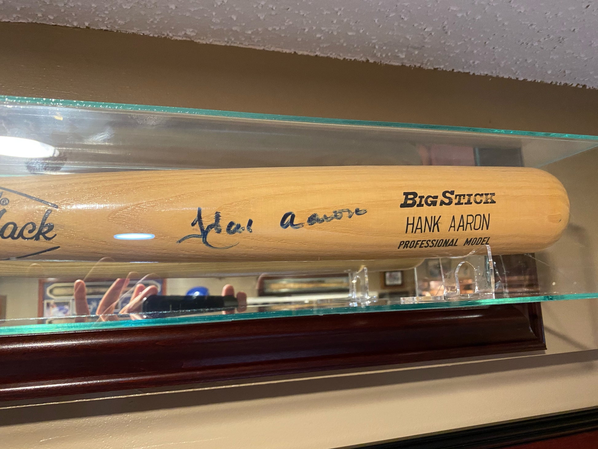 Hank Aaron Autograph Bat with Beautiful Case - BMC Collectibles