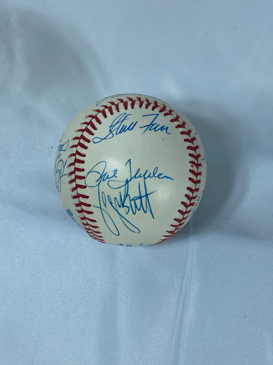 Royals Auto OML Baseball (Signed by various)